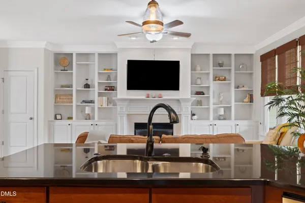 $699,999 | 14 Grandwood Circle, Durham, NC 27712