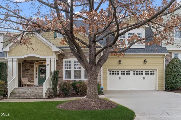 $699,999 | 14 Grandwood Circle, Durham, NC 27712