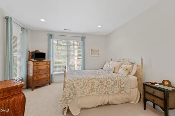 $673,000 | 14 Grandwood Circle, Durham, NC 27712