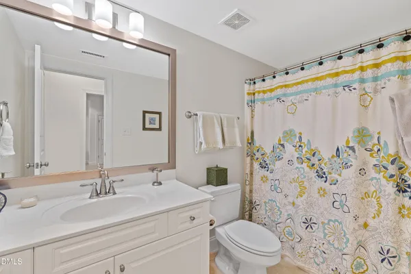 $699,999 | 14 Grandwood Circle, Durham, NC 27712