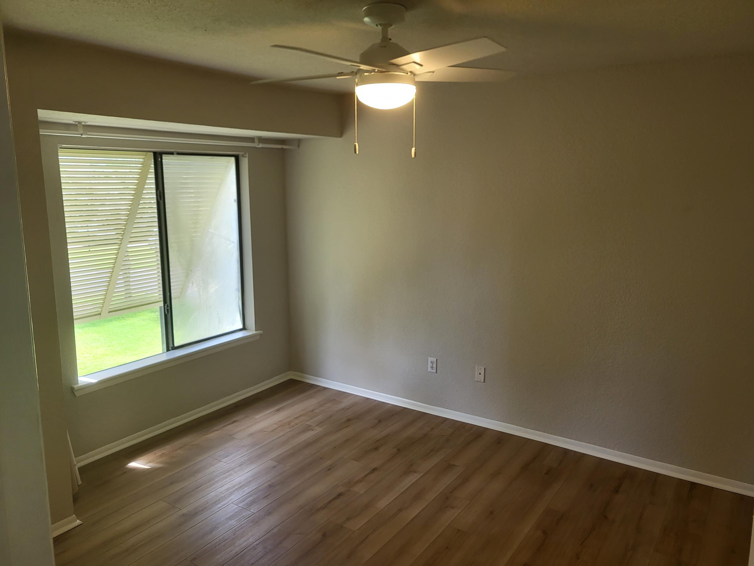 1481 Center Street, Unit 104 Mount Pleasant, SC 29464 - Photo 14 of 19 20230829_130439