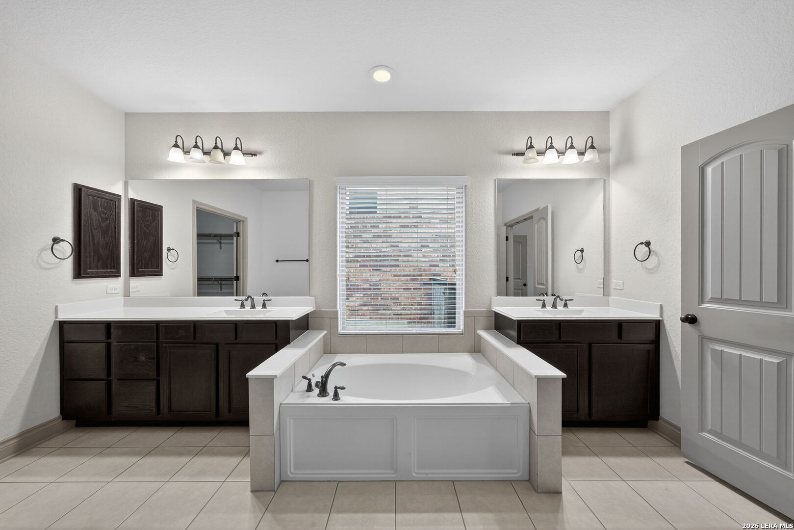 9003 Quail Gate Boerne, TX 78015 - Photo 21 of 40