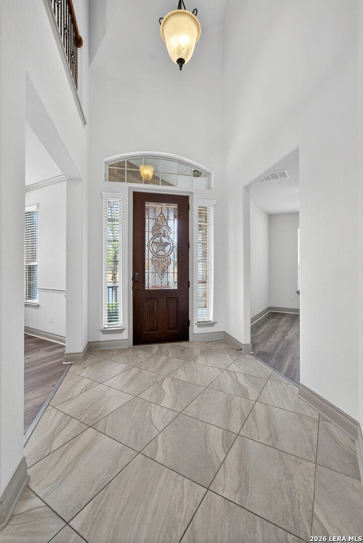 9003 Quail Gate Boerne, TX 78015 - Photo 5 of 40