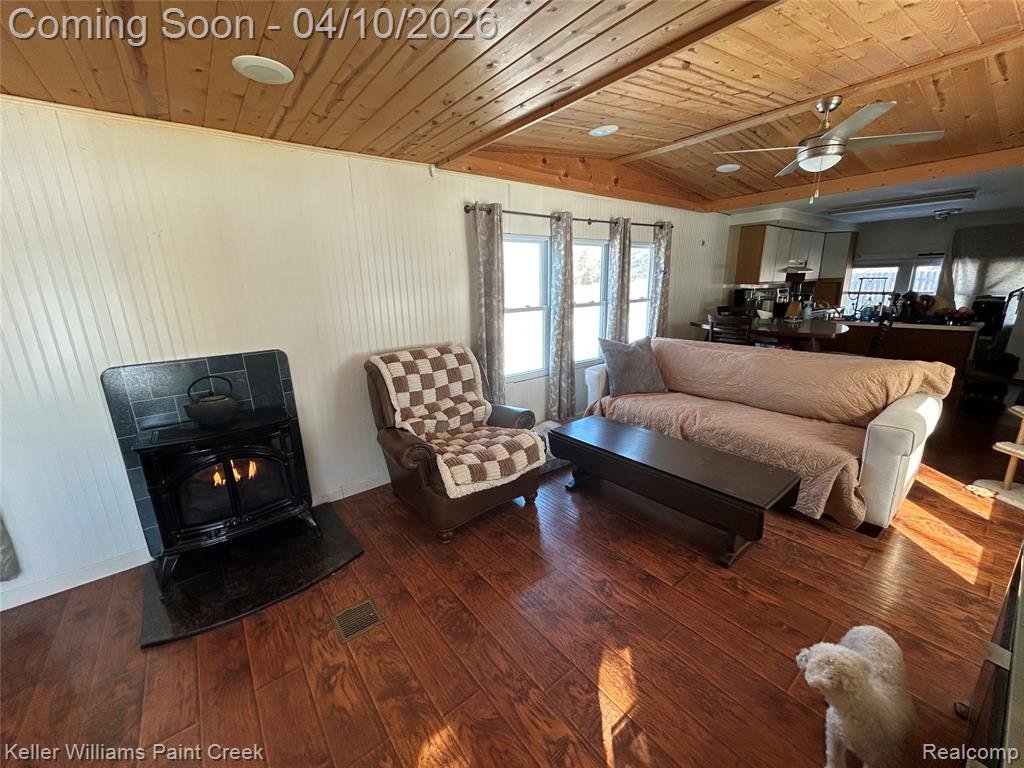3055 Black Road Charlevoix, MI 49720 - Photo 10 of 19
