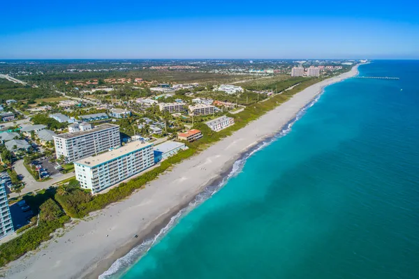 $6,500 | 900 Ocean Drive, Unit 504, Juno Beach, FL 33408