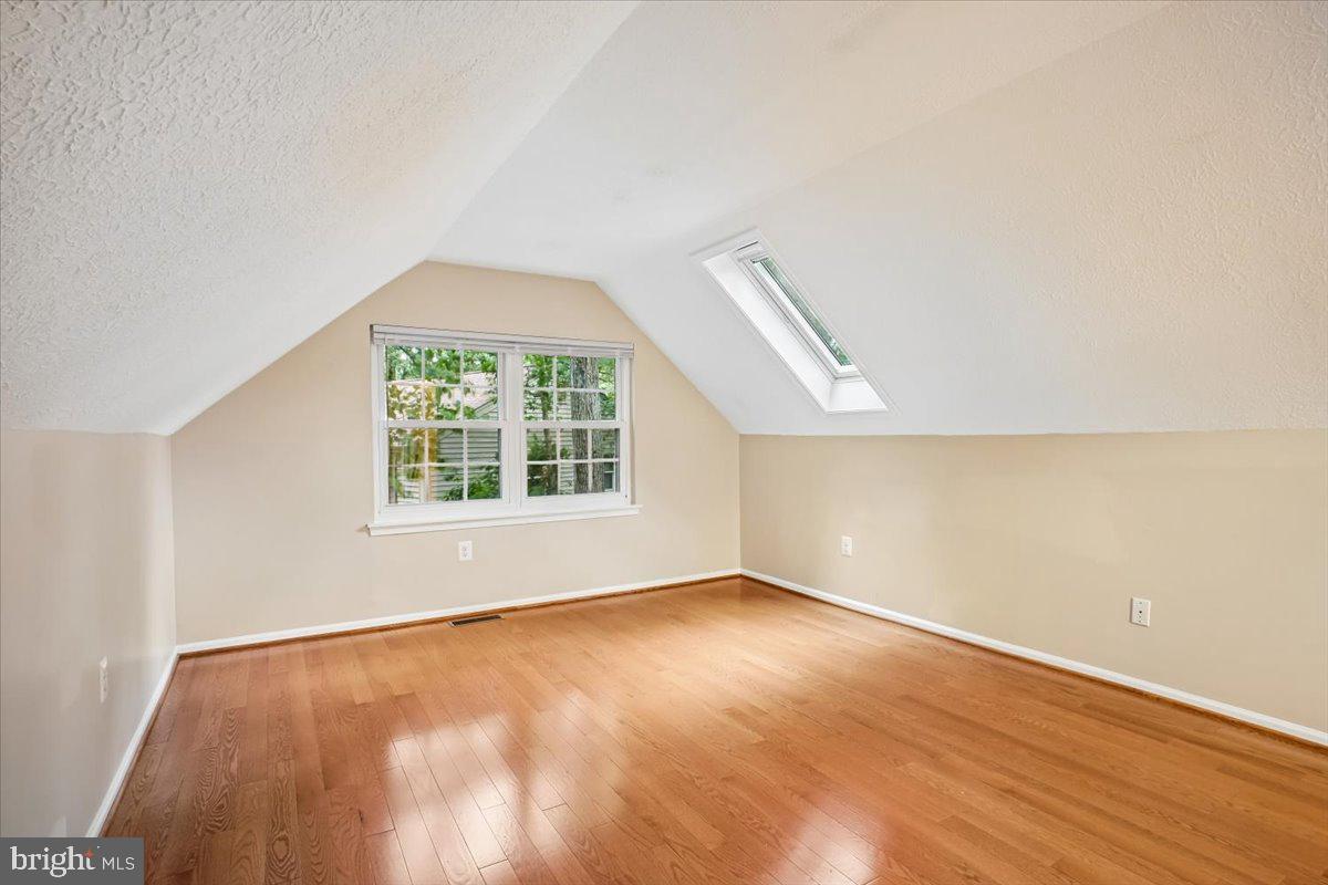 1877 Post Oak Trail Reston, VA 20191 - Photo 34 of 52