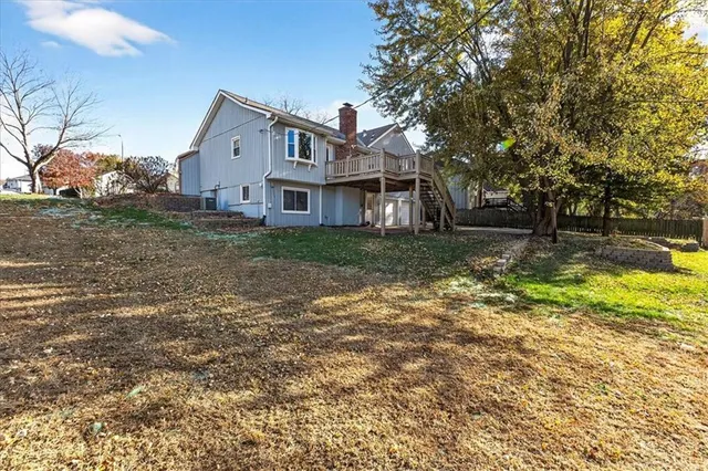 $320,000 | 317 South Valley Road, Olathe, KS 66061