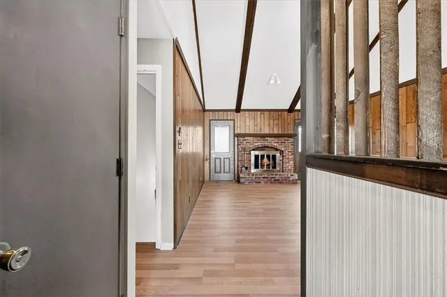 $320,000 | 317 South Valley Road, Olathe, KS 66061