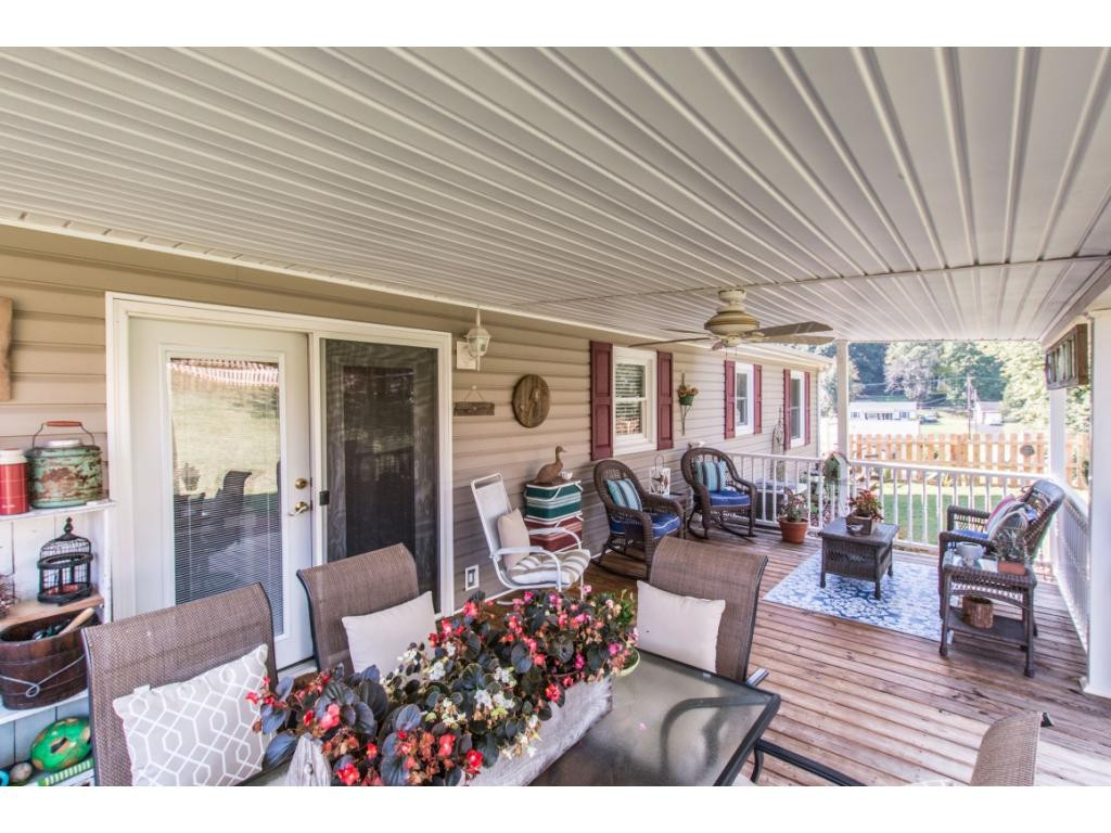 220 Seminole Road Bristol, VA 24201 - Photo 4 of 26 Photo 4