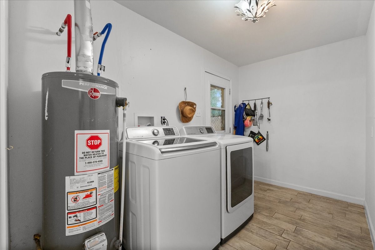 15918 Spinks Road Alvin, TX 77511 - Photo 17 of 25 Gallery Image 17