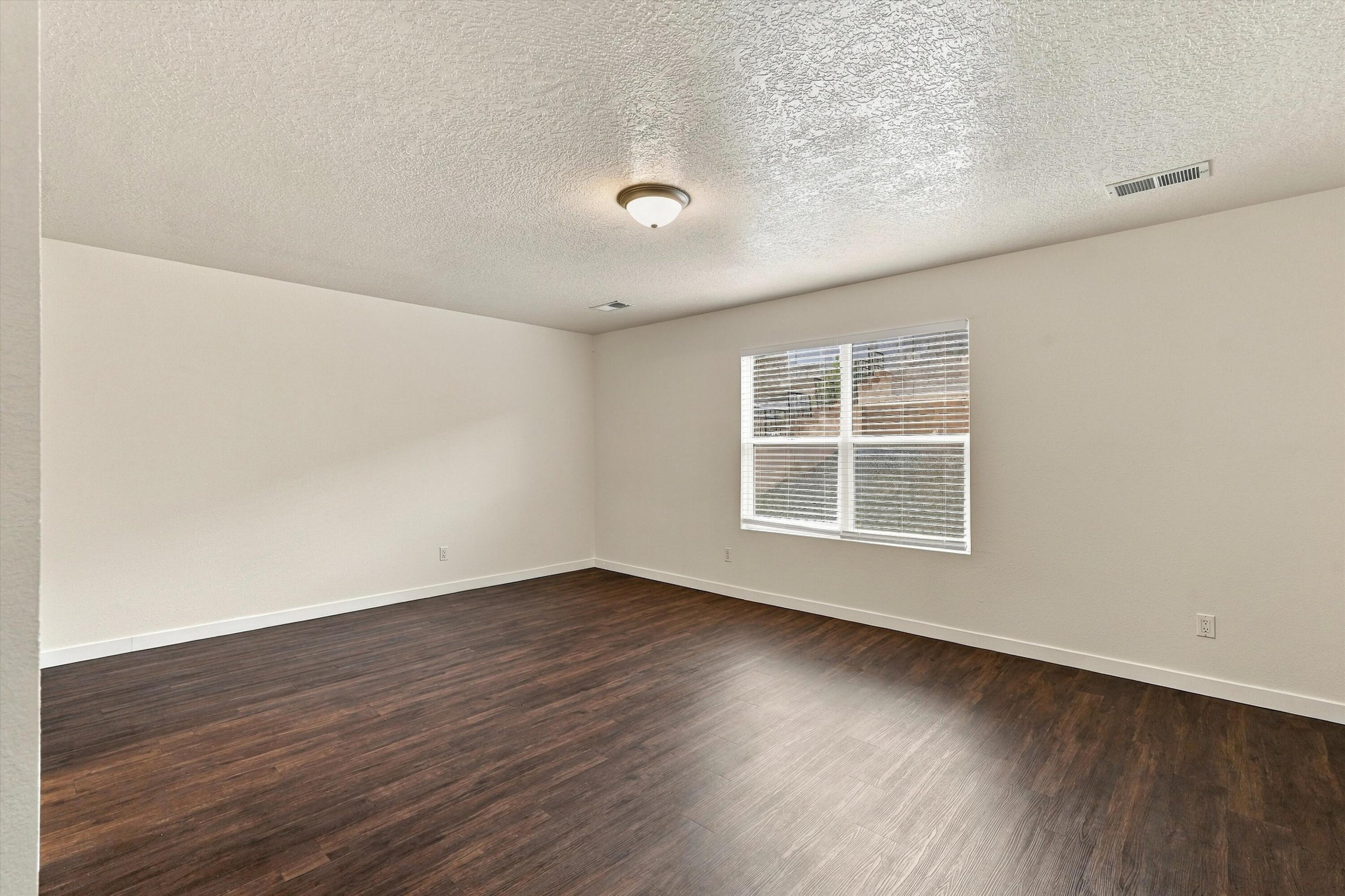 1740 Sierra Norte Loop Northeast Rio Rancho, NM 87144 - Photo 15 of 31 Gallery Image 15