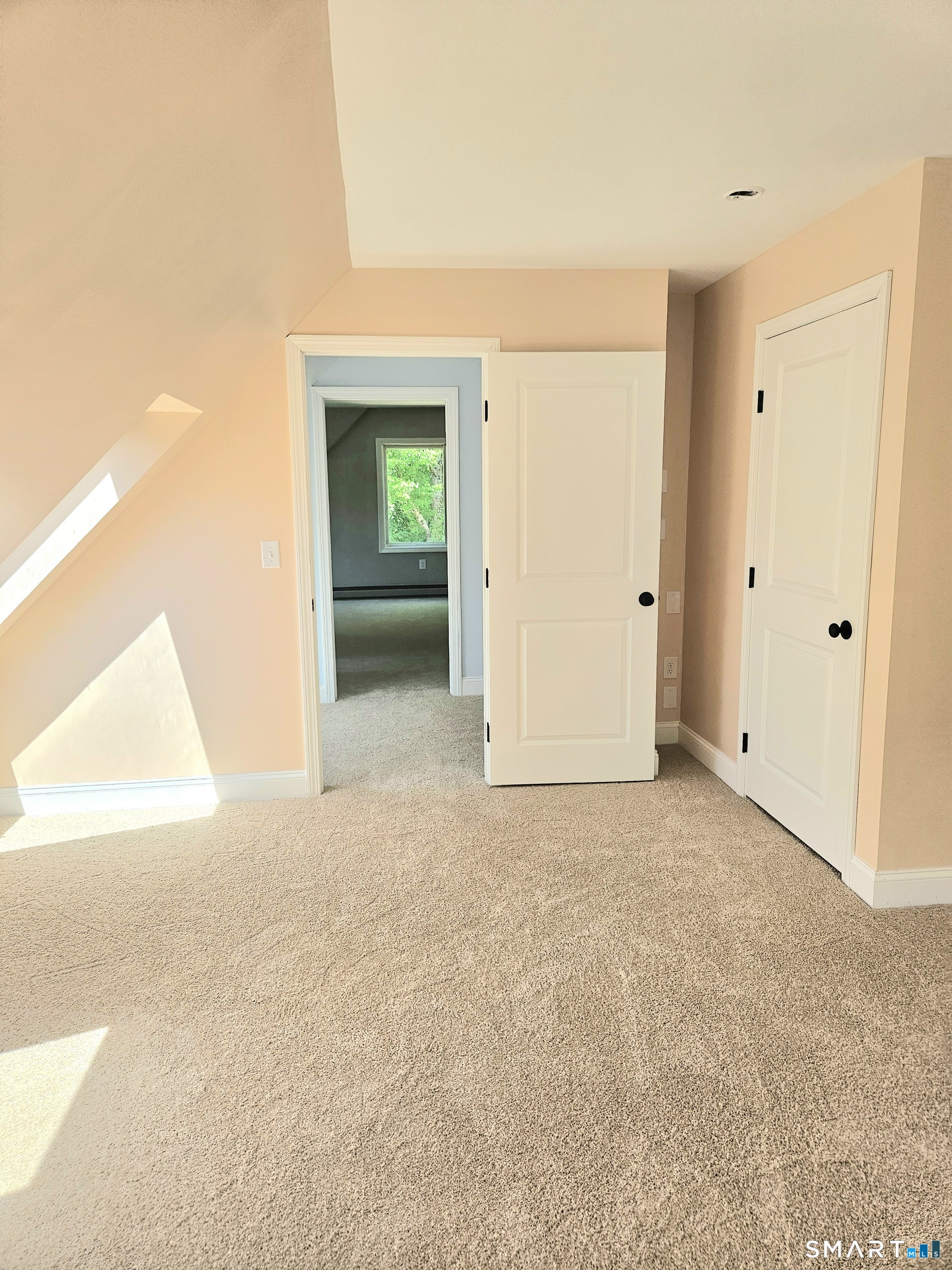 120 Tyott Road Pomfret, CT 06259 - Photo 10 of 20