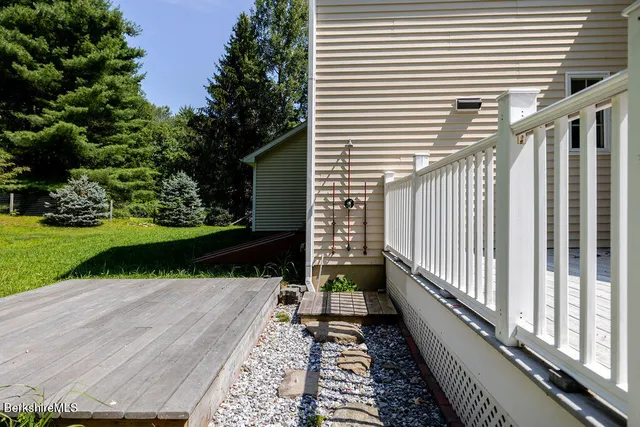 $695,000 | 483 Home Road, Sheffield, MA 01230