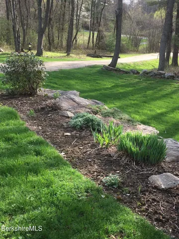 $695,000 | 483 Home Road, Sheffield, MA 01230