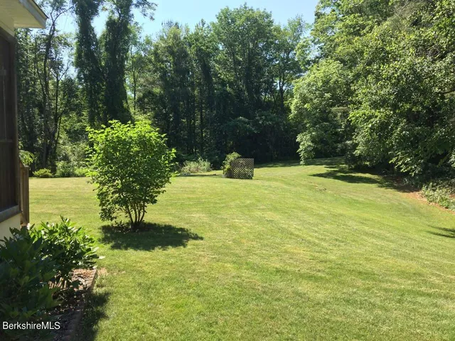 $695,000 | 483 Home Road, Sheffield, MA 01230