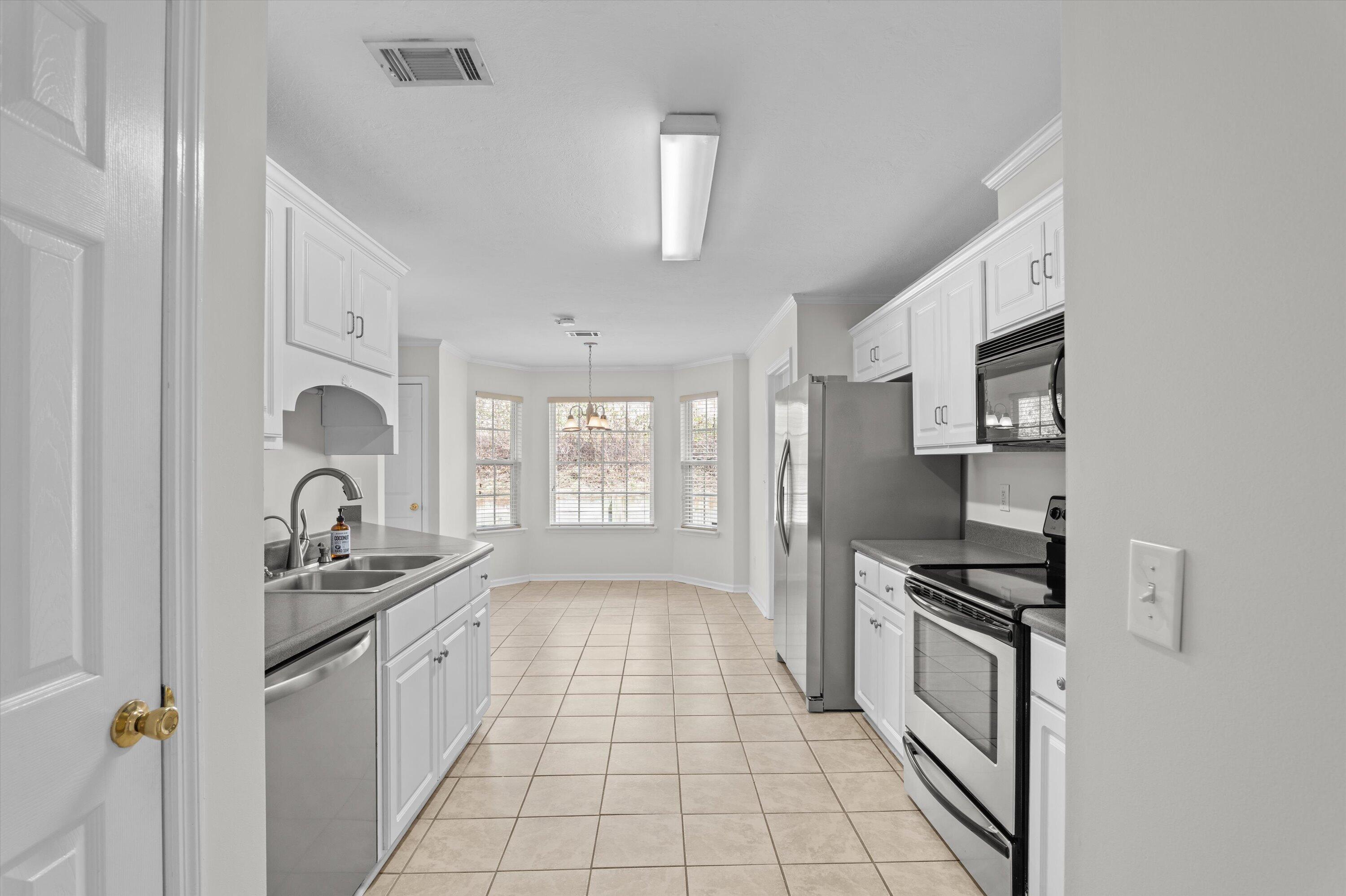 705 Cannock Loop Grovetown, GA 30813 - Photo 9 of 52 19-P1853112