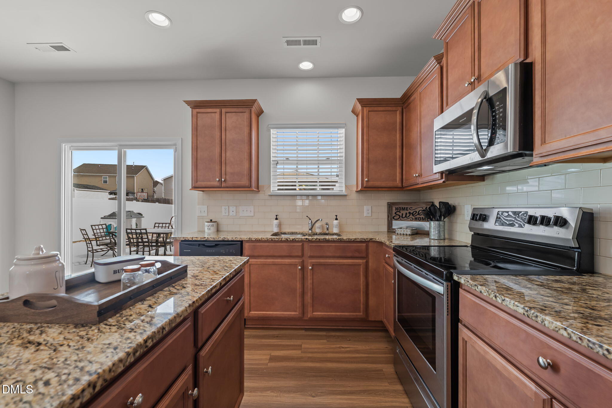 1154 Kerr Street Burlington, NC 27215 - Photo 6 of 48 8-web-or-mls-_1847531