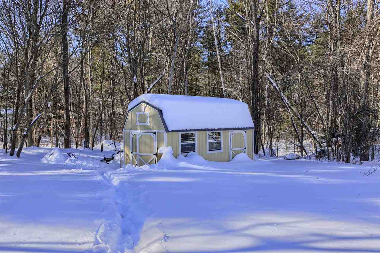24 Hale True Road Sandown, NH 03873 - Photo 3 of 16