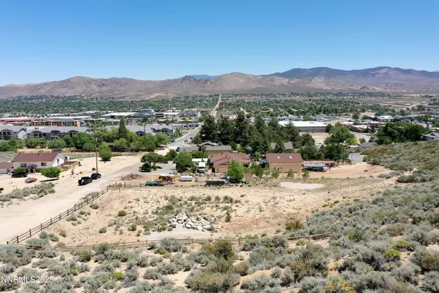 $265,000 | 633 West Clearview Drive, Carson City, NV 89703