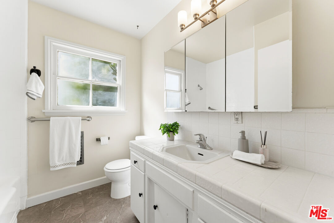 5912 Tellefson Road Culver City, CA 90230 - Photo 15 of 35