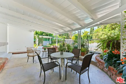 $1,949,000 | 5912 Tellefson Road, Culver City, CA 90230