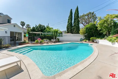 $1,949,000 | 5912 Tellefson Road, Culver City, CA 90230