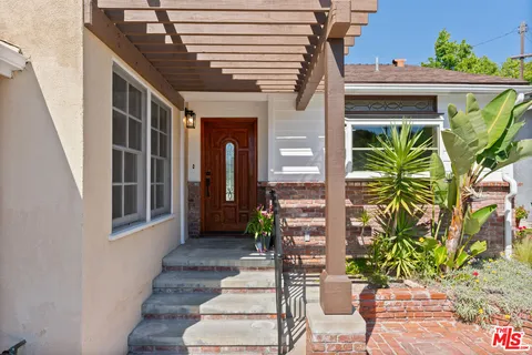 $1,949,000 | 5912 Tellefson Road, Culver City, CA 90230
