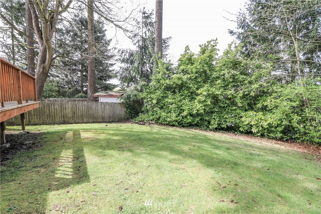 15919 118th Place Northeast Bothell, WA 98011 - Photo 16 of 22
