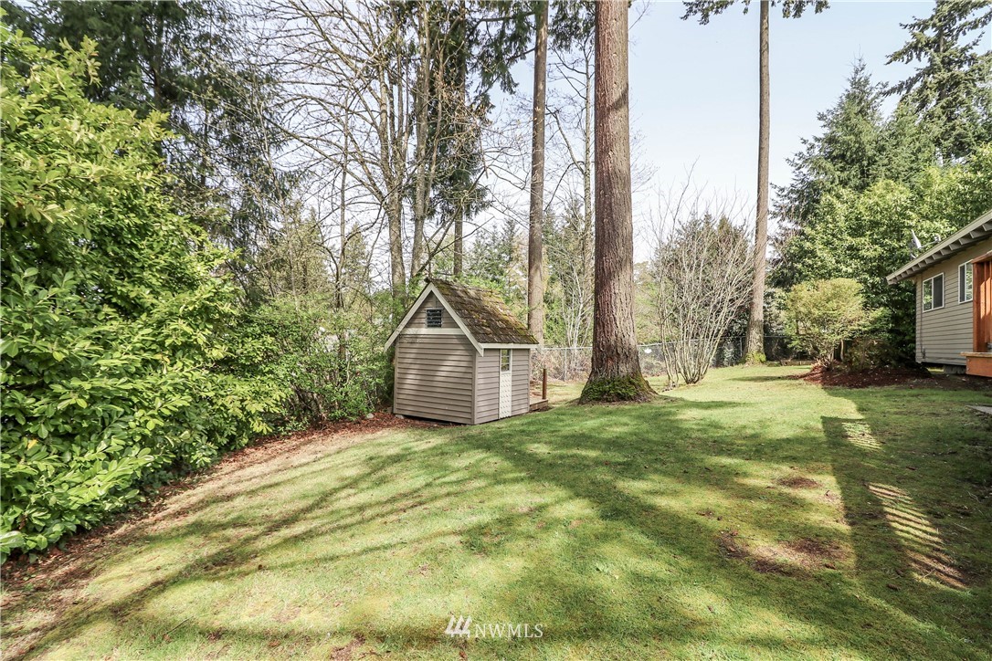 15919 118th Place Northeast Bothell, WA 98011 - Photo 19 of 22