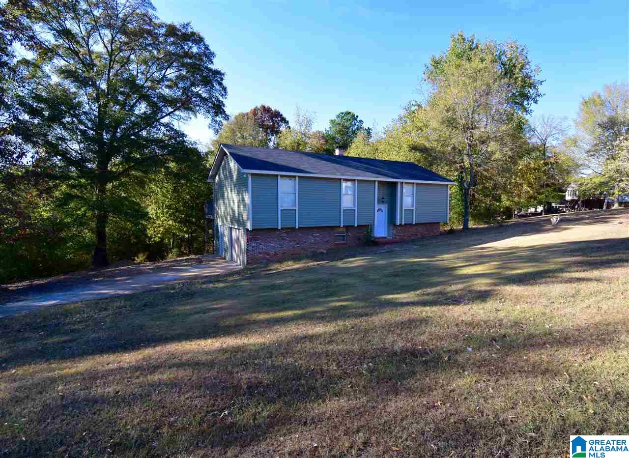 407 Ridgewood Drive Remlap, AL 35133 - Photo 2 of 27