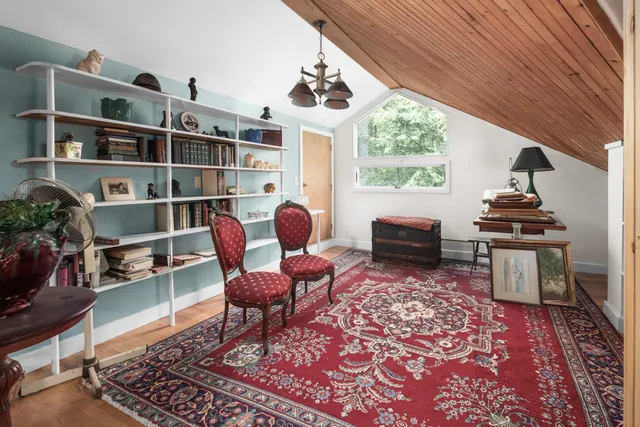 $979,000 | 43 Cedar Lane, Ogunquit, ME 03907