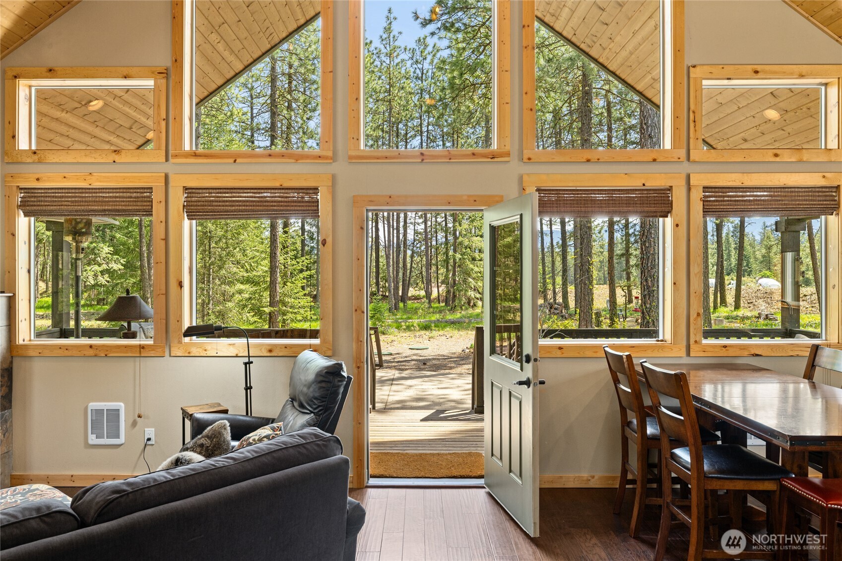 910 Bakers Road Ronald, WA 98940 - Photo 13 of 34 a view of a large window with an outdoor living room