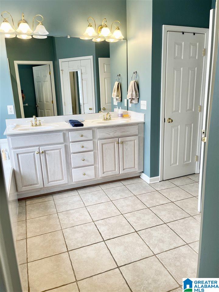 2753 Oakleaf Circle Helena, AL 35022 - Photo 27 of 44