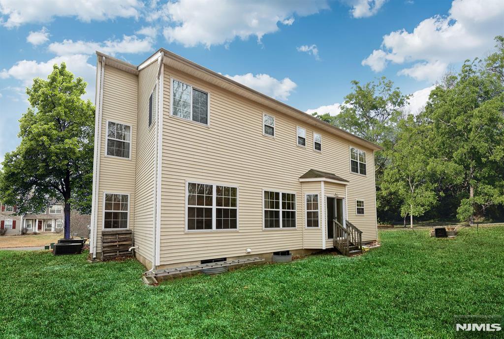 1 Winding Ridge Road Lake Hopatcong, NJ 07849 - Photo 24 of 25