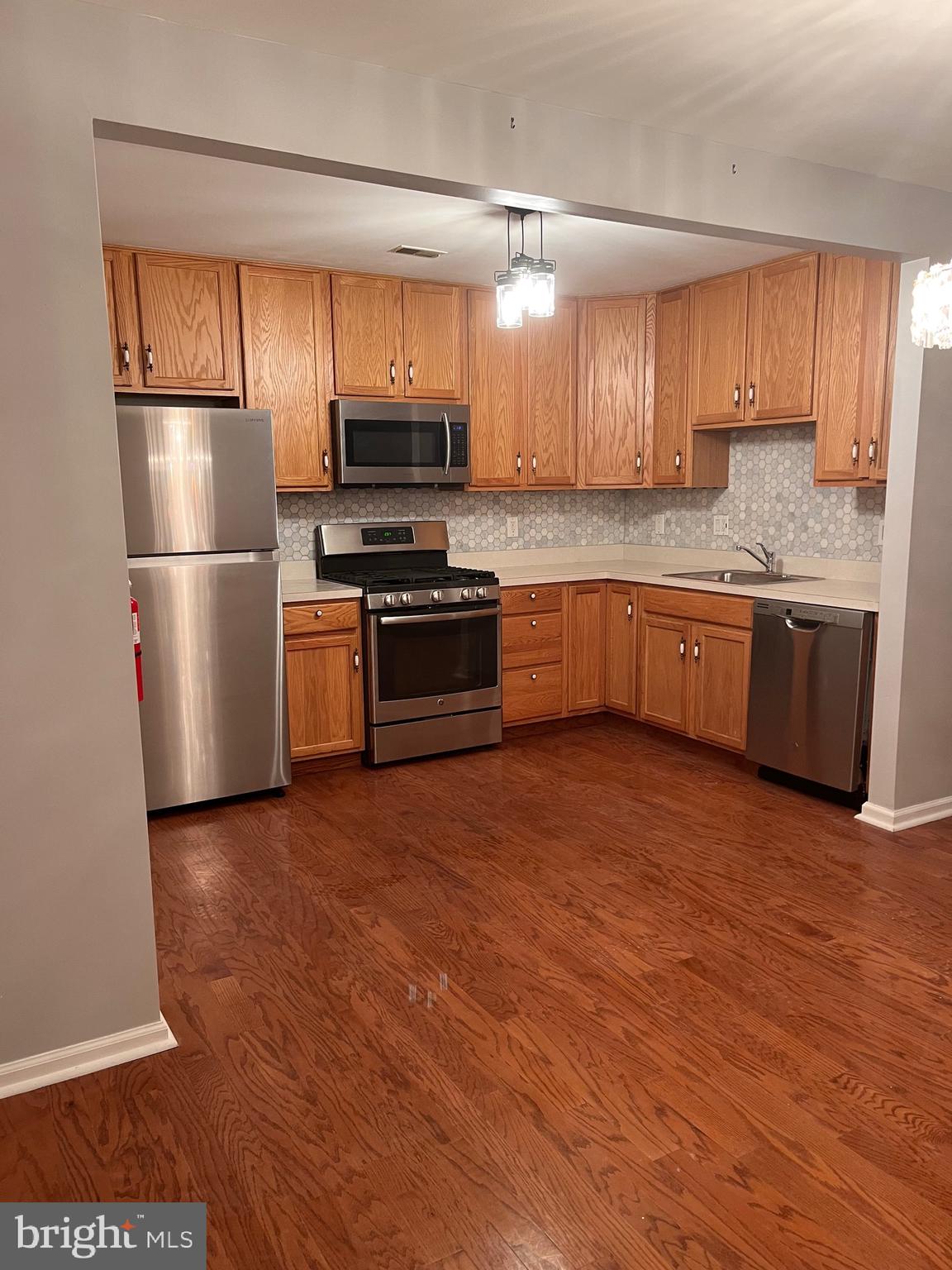 5902 Coventry Way Mount Laurel, NJ 08054 - Photo 13 of 23