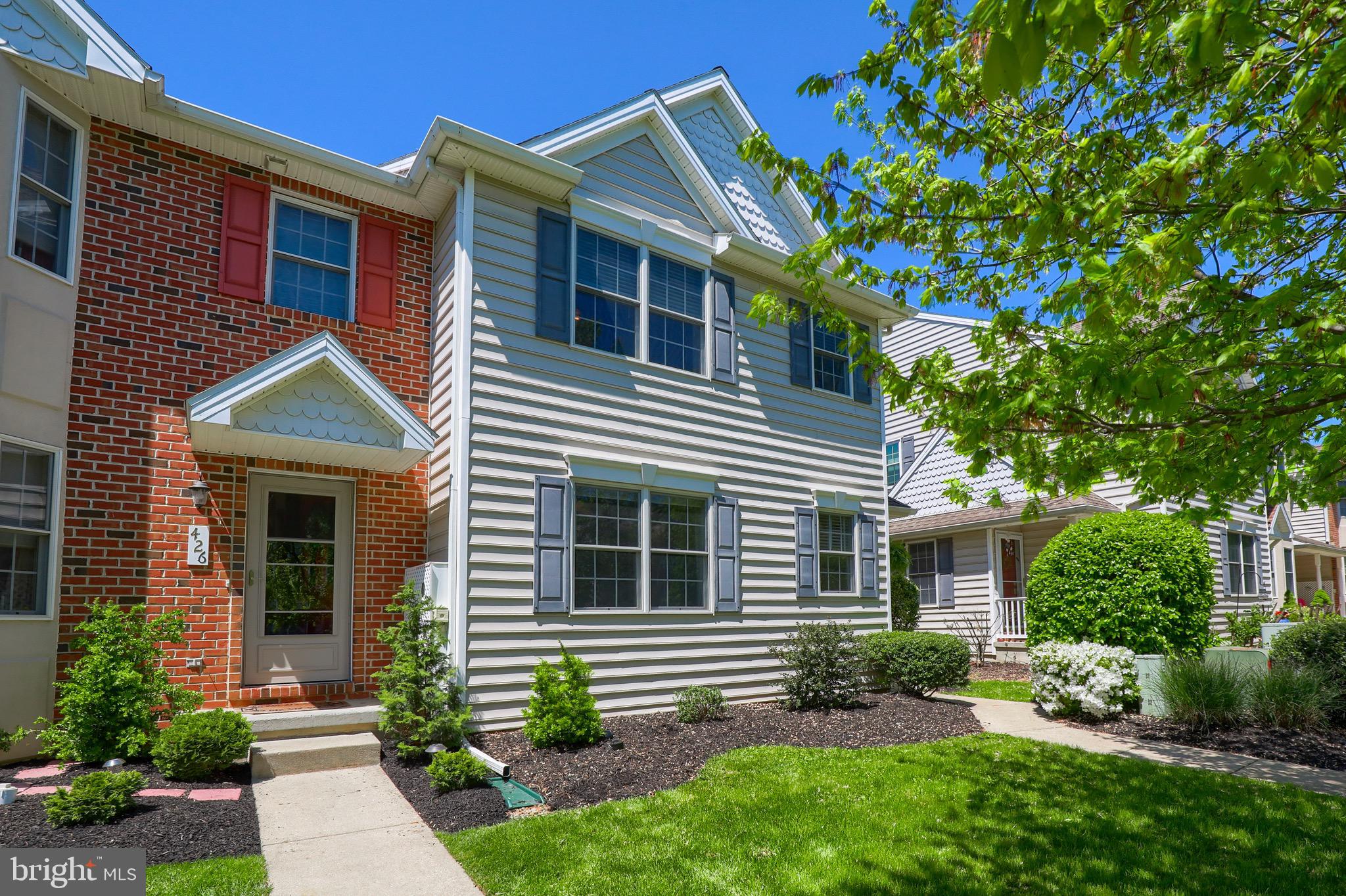 428 North Oak Street Lititz, PA 17543 - Photo 2 of 44 Gallery Image 2