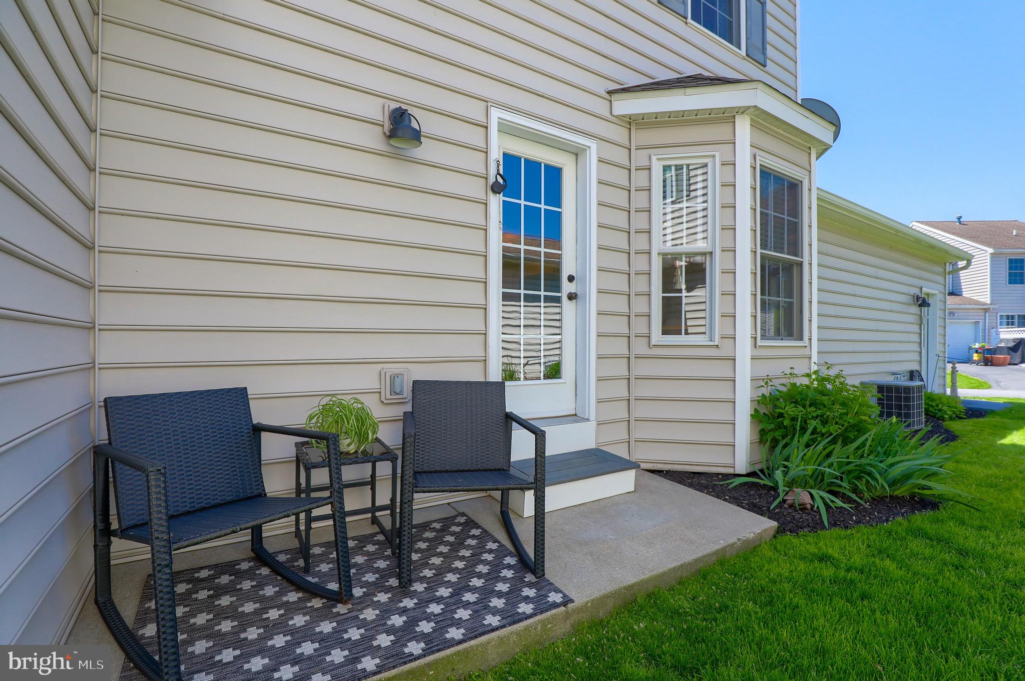 428 North Oak Street Lititz, PA 17543 - Photo 4 of 44 Gallery Image 4