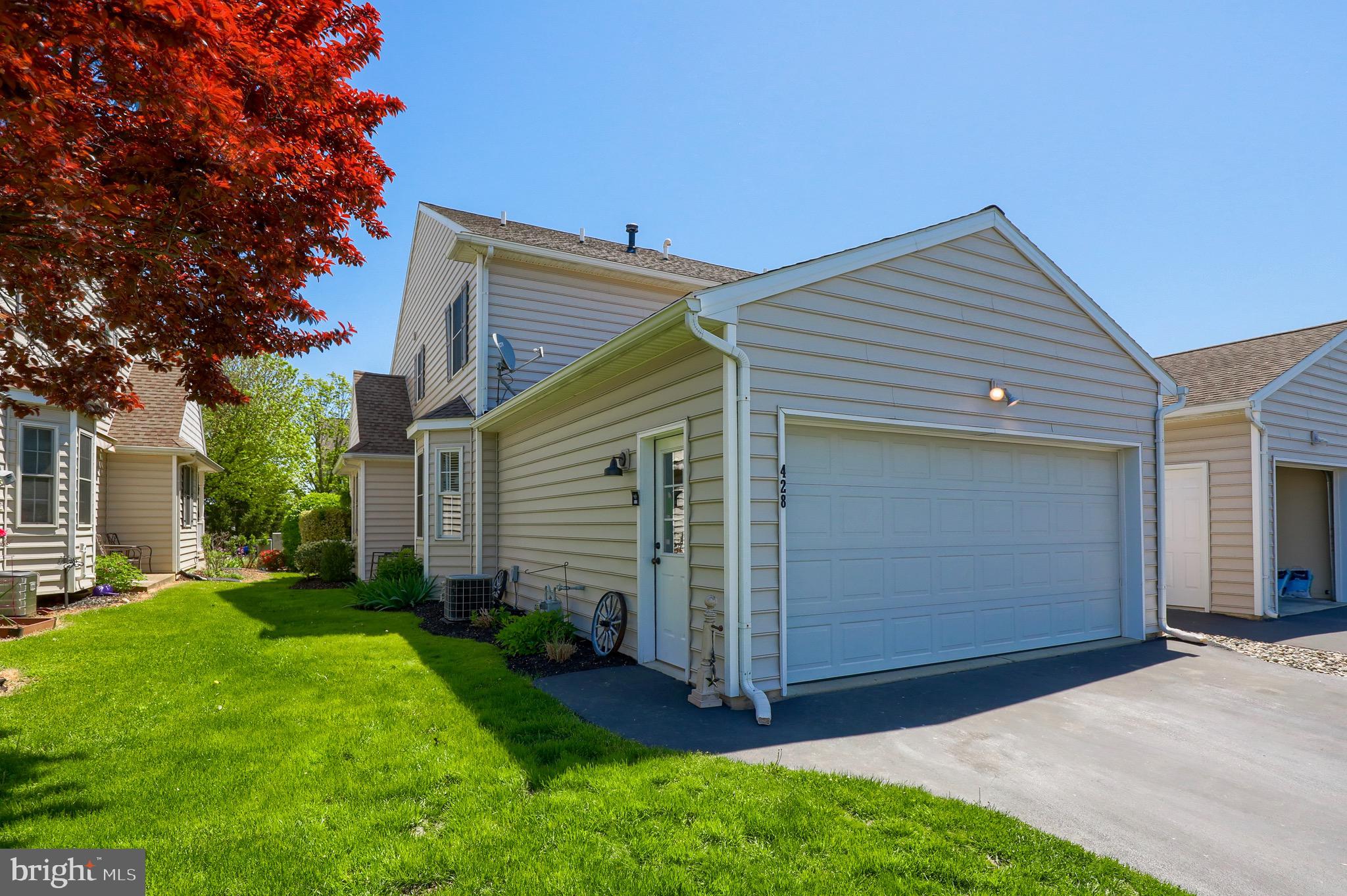 428 North Oak Street Lititz, PA 17543 - Photo 6 of 44 Gallery Image 6