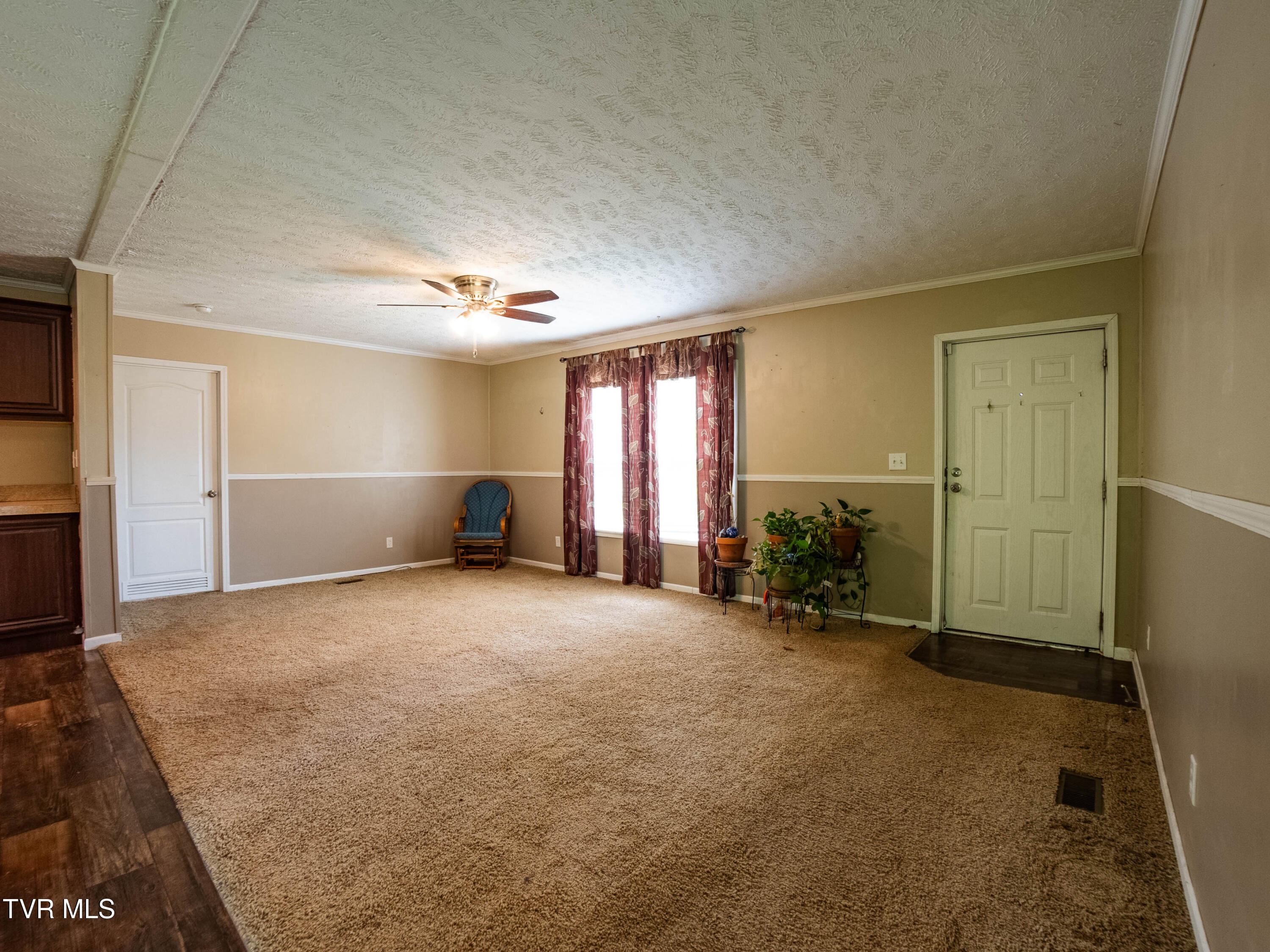 3710 Goshen Valley Road Rogersville, TN 37857 - Photo 6 of 31 P1322840-HDR