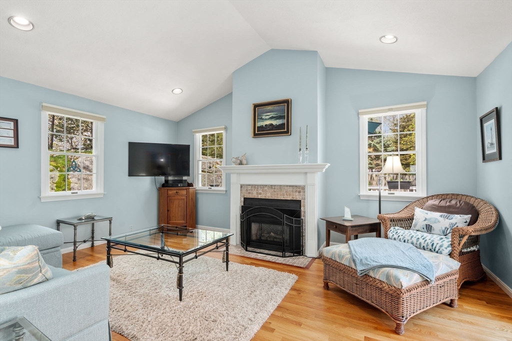 178 Atlantic Street Gloucester, MA 01930 - Photo 12 of 32