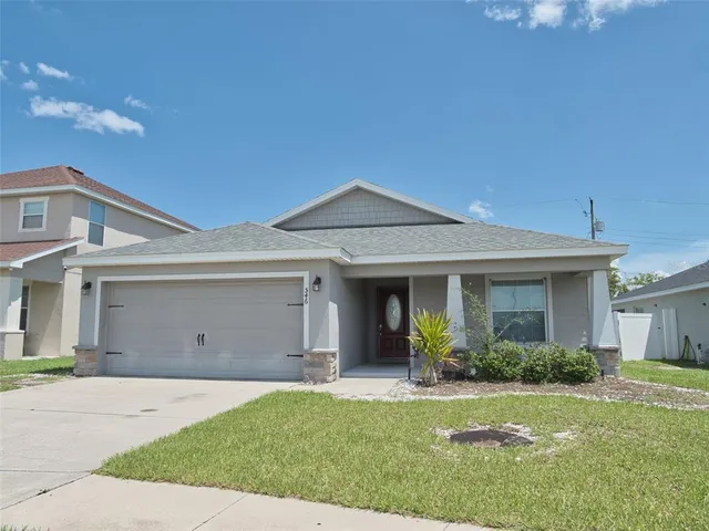 $289,900 | 546 Lorient Drive, Eagle Lake, FL 33839