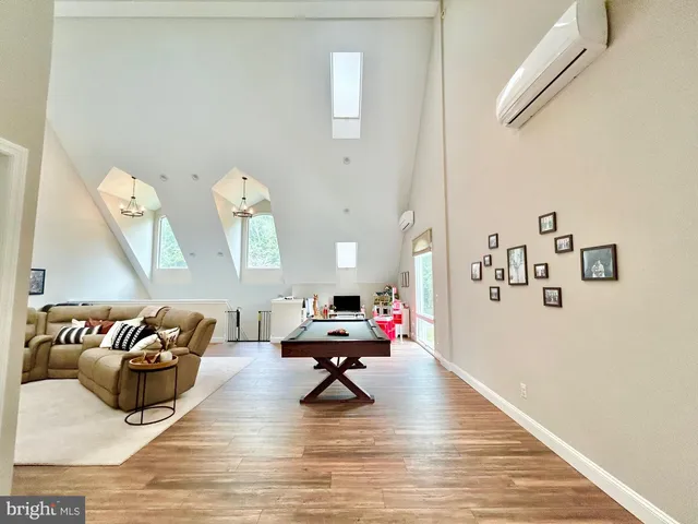 $699,900 | 28546 School House Road, Columbus, NJ 08022