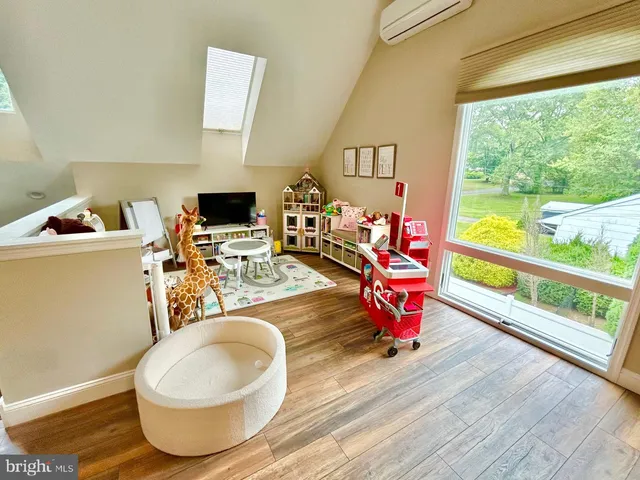 $699,900 | 28546 School House Road, Columbus, NJ 08022