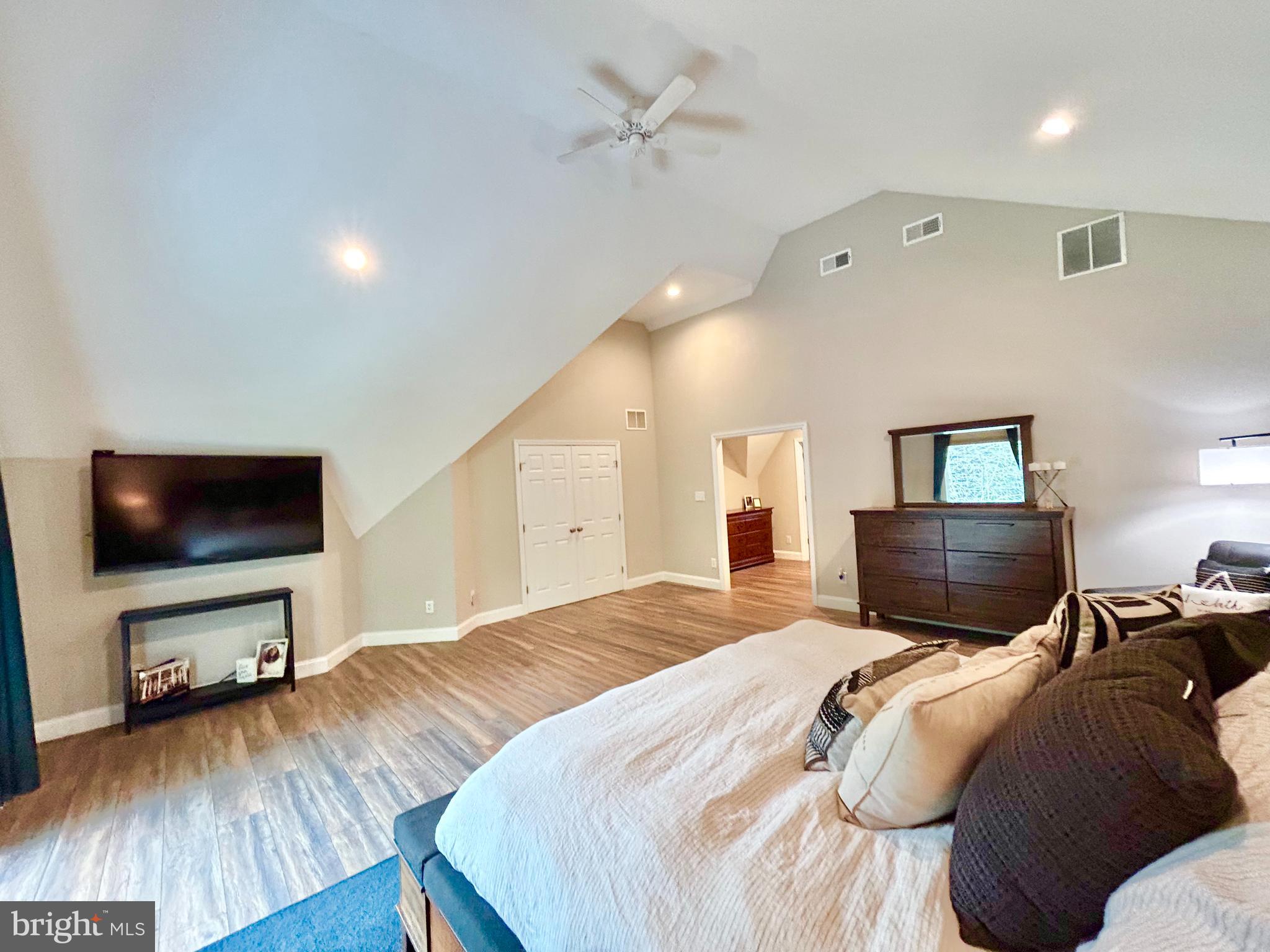 28546 School House Road Columbus, NJ 08022 - Photo 50 of 60 Primary