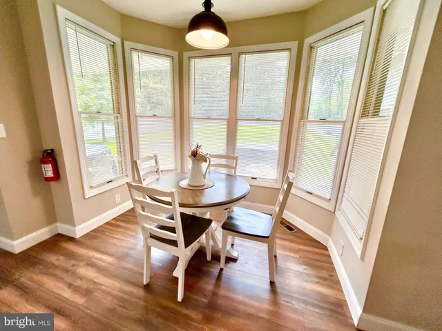 $699,900 | 28546 School House Road, Columbus, NJ 08022