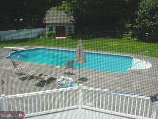 306 Sunset Road Burlington, NJ 08016 - Photo 2 of 5