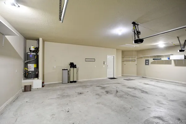 $2,325 | 345 Green Heron, New Braunfels, TX 78130