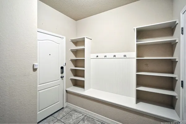 $2,325 | 345 Green Heron, New Braunfels, TX 78130