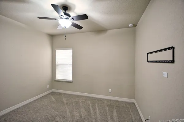 $2,325 | 345 Green Heron, New Braunfels, TX 78130