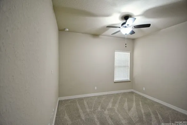 $2,325 | 345 Green Heron, New Braunfels, TX 78130